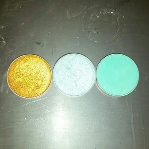 MUG untamed, Dragonfly. And Glass Slipper