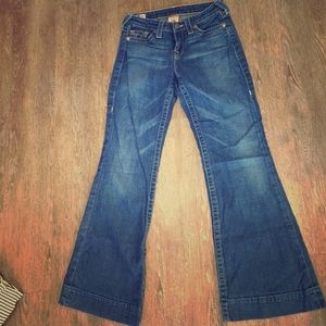 True Religion size 26 jeans, medium wash