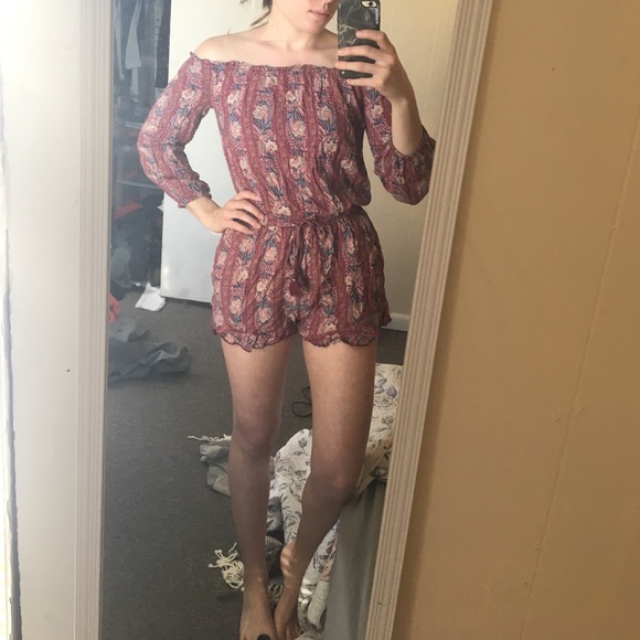 American Eagle Outfitters Pants - Off Shoulder Printed Romper