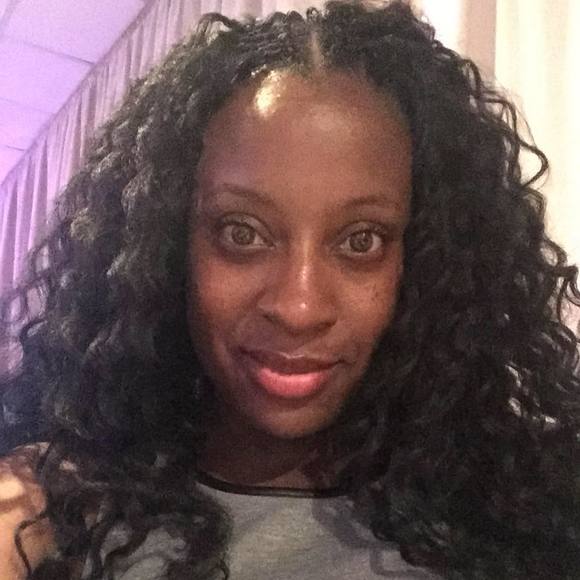 Meet your Posher, Toni - Picture 1 of 1