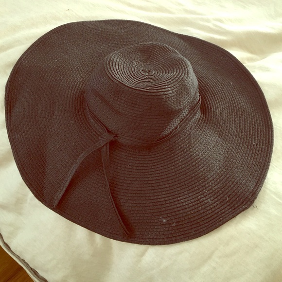 Large Black Floppy Hat - image 1