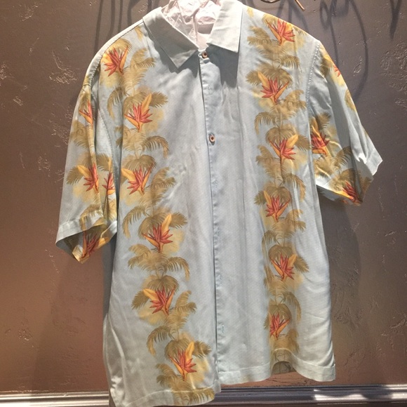 Tommy Bahama Other - Mens Tommy Bahama silk shirt