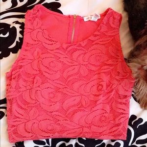 Light pink crop top lace design