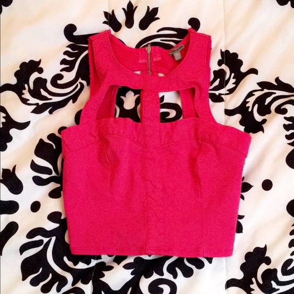 Pink designed crop top - Picture 1 of 2