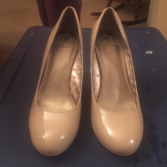 Nude heels