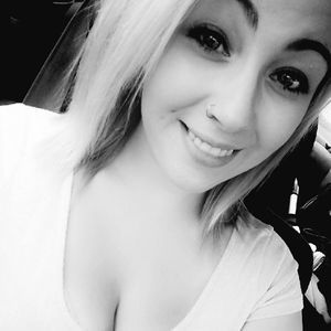 Meet your Posher, Daniella