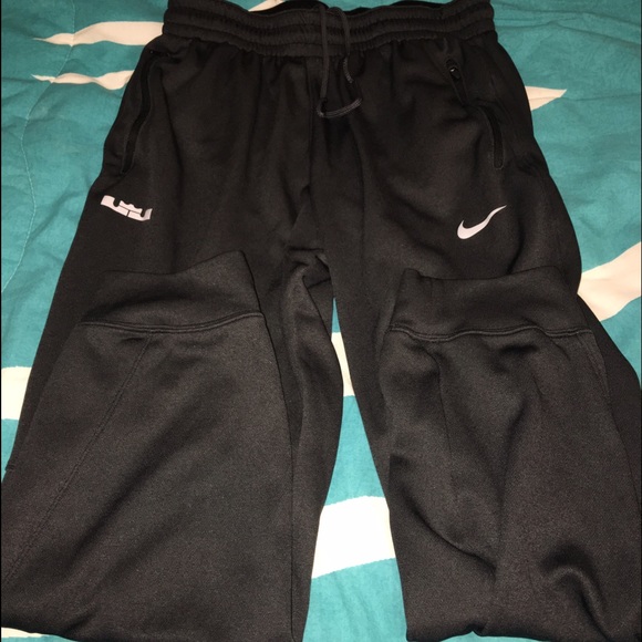 lebron joggers pants