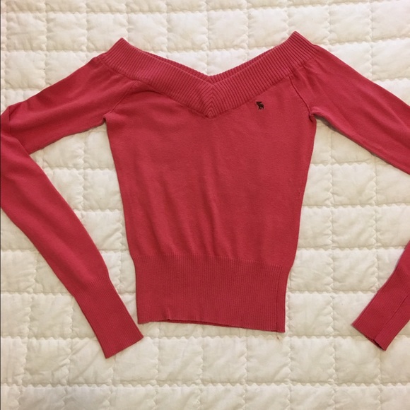 Abercrombie & Fitch V-neck long sleeve