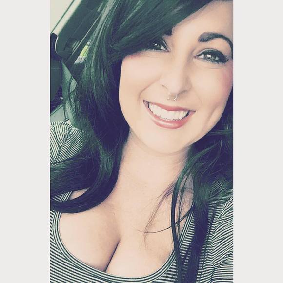 Meet your Posher, Frances