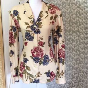 Floral Pattern Long-Sleeve Button Down 🌸