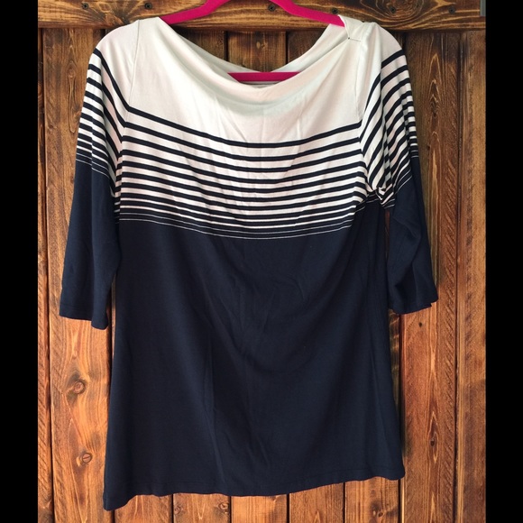 Blue and white top