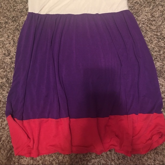 Dress- mini - Picture 2 of 3