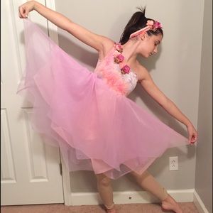 Ballet/lyrical dance costume/matching hair piece