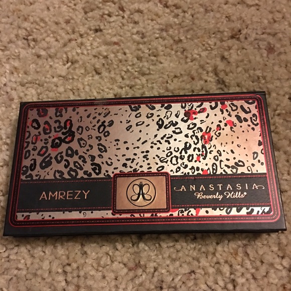 Anastasia Amrezy Palette