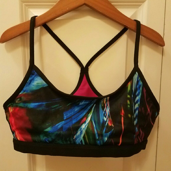Fabletics Snapdragon Reversible Sports Bra