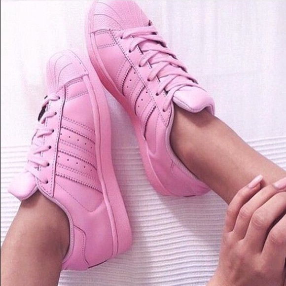 pink adidas💕 - Picture 2 of 4