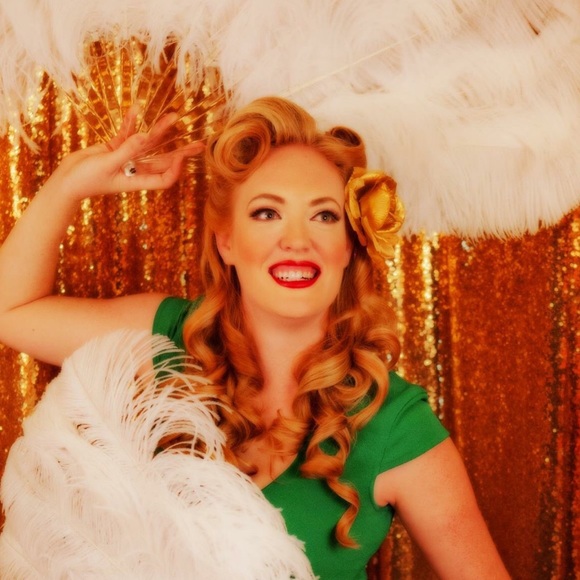 Meet your Posher, Jennifer - Picture 1 of 1