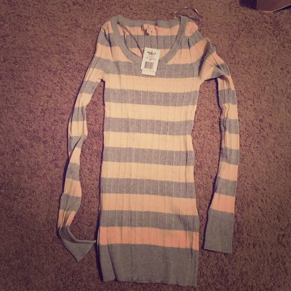 NWT cream and gray long sweater