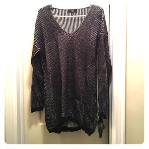 Black oversized sweater