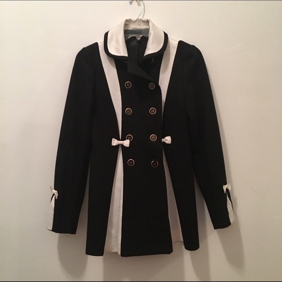 Betsey Johnson Jackets & Blazers - Amazing Betsey Johnson coat!