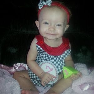 Meet your Posher, Dee