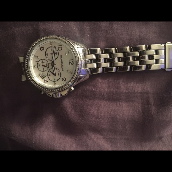 Michael Kors watch - Picture 1 of 1