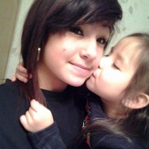 Meet your Posher, Felicity