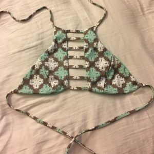 Reversible bikini top.