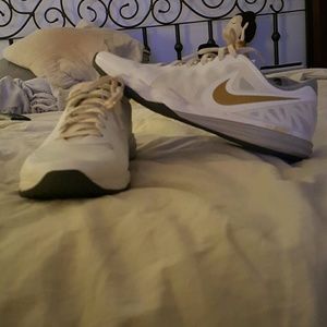 Nike women's running shoes