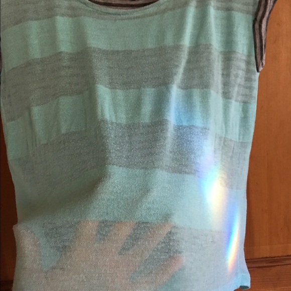 Splendid Rolled Tee - Picture 2 of 4