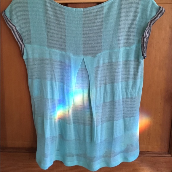 Splendid Rolled Tee - Picture 3 of 4