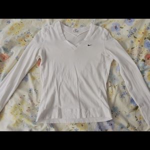 white Nike long sleeve v-neck