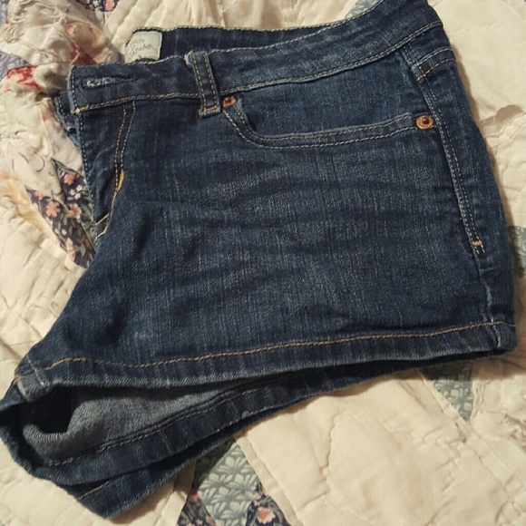 Aero shorts - Picture 1 of 2