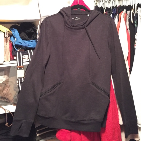 Adidas black fitted hoodie