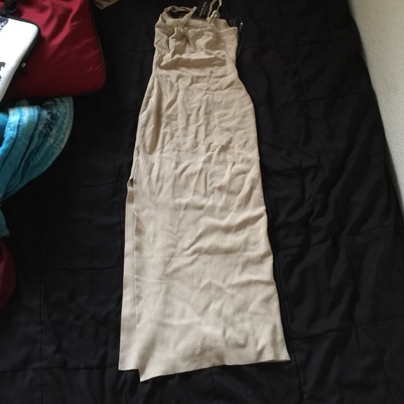 Dress - Picture 1 of 3