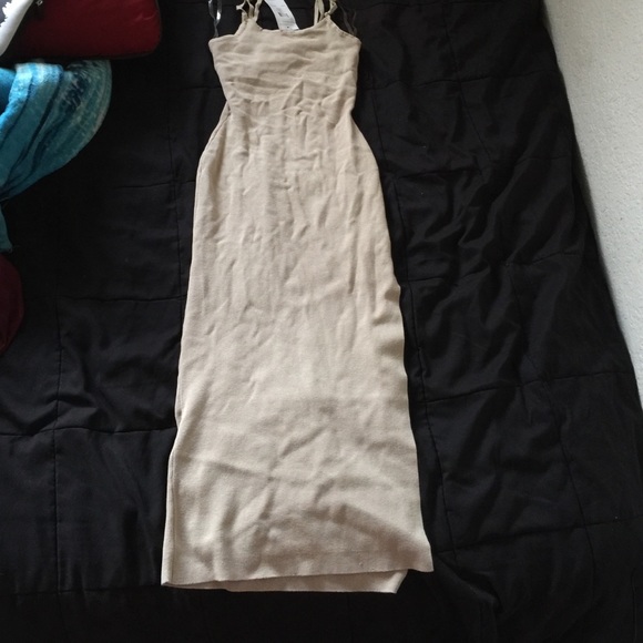 Dress - Picture 2 of 3