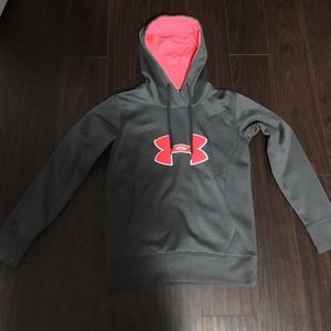 Under armour sweatshirt