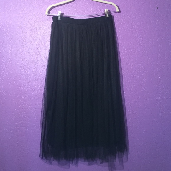 Forever 21 Dresses & Skirts - Forever 21 tulle skirt size L