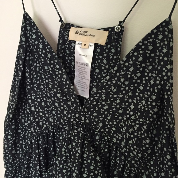 { 💥host pick isabel marant star print dress💥}