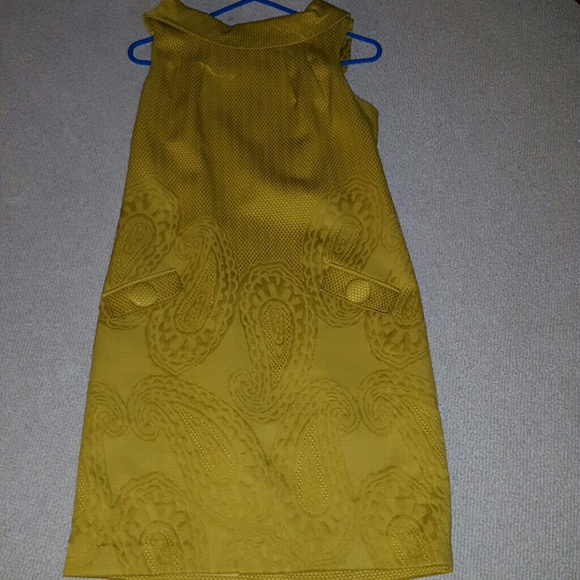 Dress - Picture 1 of 4