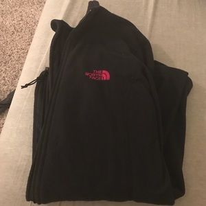 The north face fleece jacket size small