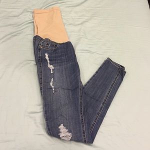 A Pea In The Pod Maternity Jeans