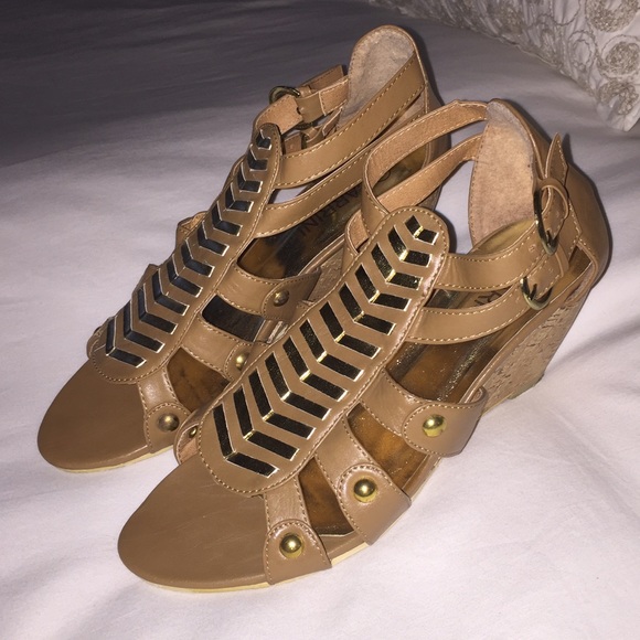 Wedges - Picture 2 of 4