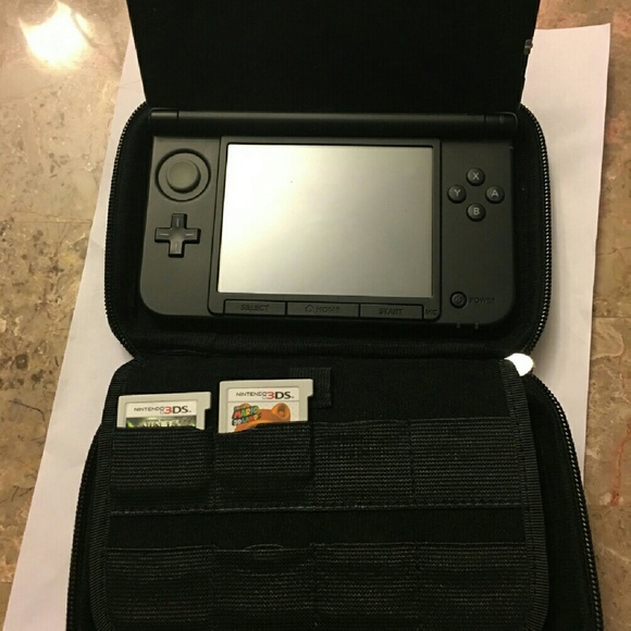 Nitendo 3DS - Picture 2 of 2