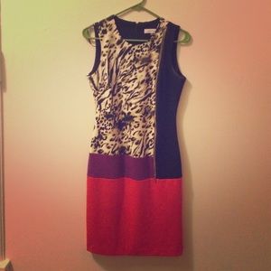 Fashionable Sleeveless business dress