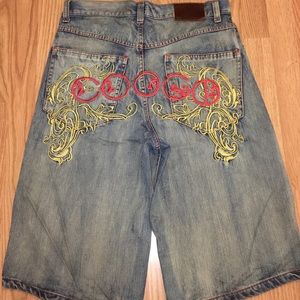 Mens Coogi Ref & Gold Embroidered Jeans Shorts 34