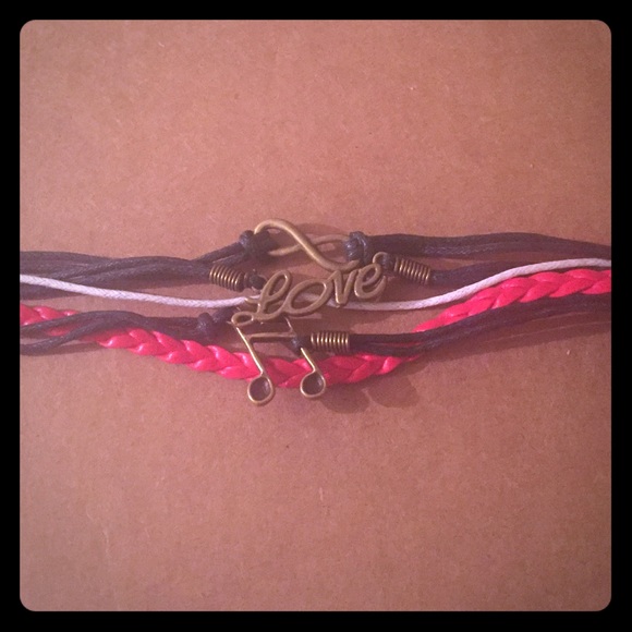 Love, Music Note Bracelet