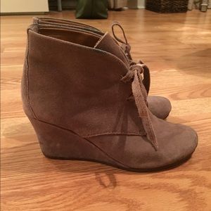 Dolce Vita grey suede wedge booties