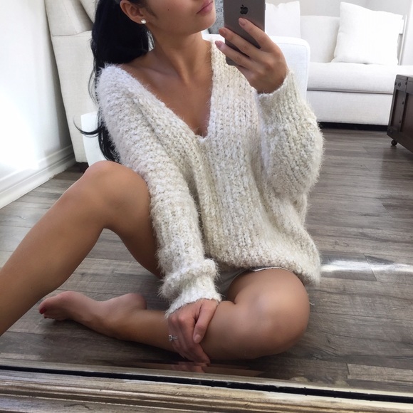 LAST!! Cream Beige Oversized Fuzzy LS - Picture 3 of 4