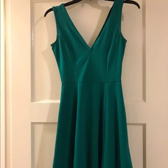 H & M green dress size M - Picture 1 of 2